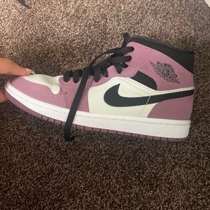 berry jordan 1’s